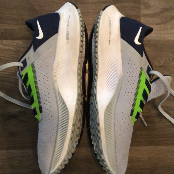 Men’s Nike Air Zoom Pegasus 38’s Seattle Seahawk Edition size 7.5 shoes!! - Picture 10 of 10